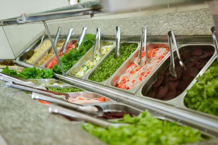 Buffet de saladas Charolês